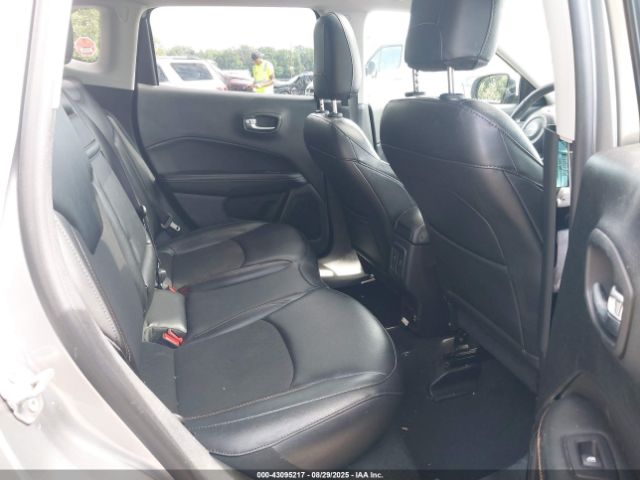 2019 JEEP COMPASS 3C4NJDBB0KT652857 Photo 7