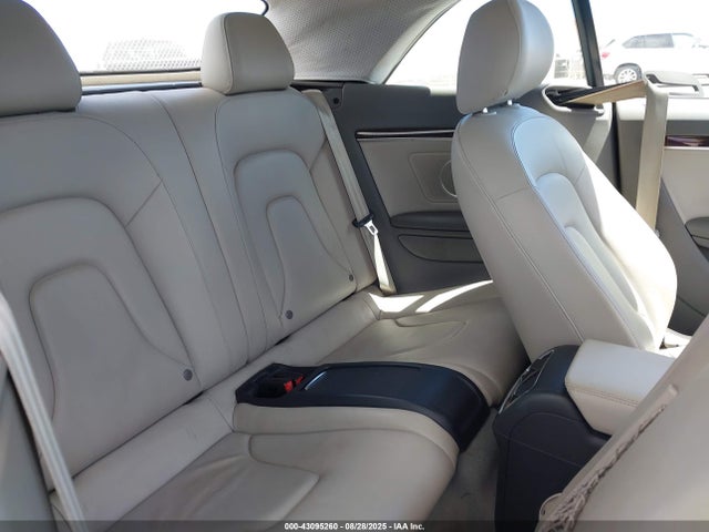 2010 AUDI A5 WAULFAFH4AN011826 Photo 7