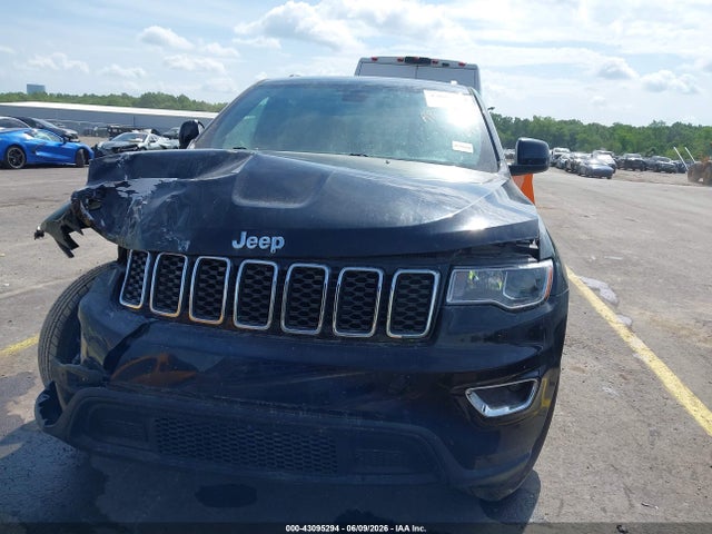 Продажа на аукционе авто 2021 Jeep Grand Cherokee Laredo E 4x4, vin: 1C4RJFAG7MC842891, номер лота: 43095294