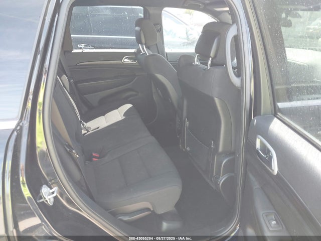 Продажа на аукционе авто 2021 Jeep Grand Cherokee Laredo E 4x4, vin: 1C4RJFAG7MC842891, номер лота: 43095294