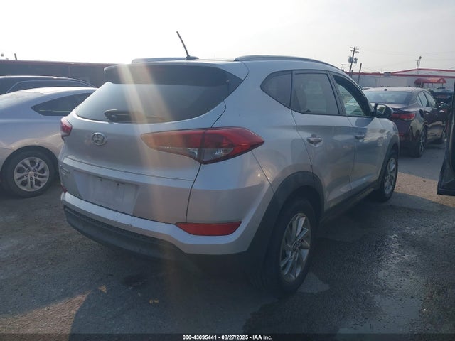 Hyundai Tucson 2016 KM8J33A45GU116727 Image 4