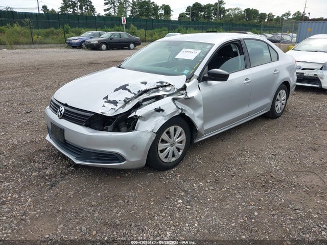 2014 Volkswagen Jetta 2.0l S მანქანა იყიდება აუქციონზე, vin: 3VW2K7AJ8EM332627, აუქციონის ნომერი: 43095473
