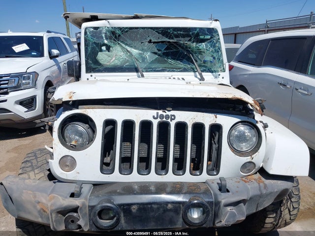 1C4BJWEG6JL848723 Jeep WRANGLER JK