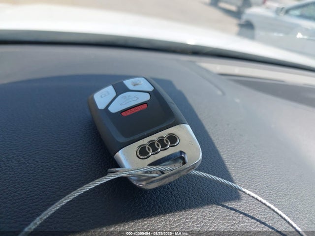 2019 AUDI A4 WAUDNAF42KA035314 Photo 10