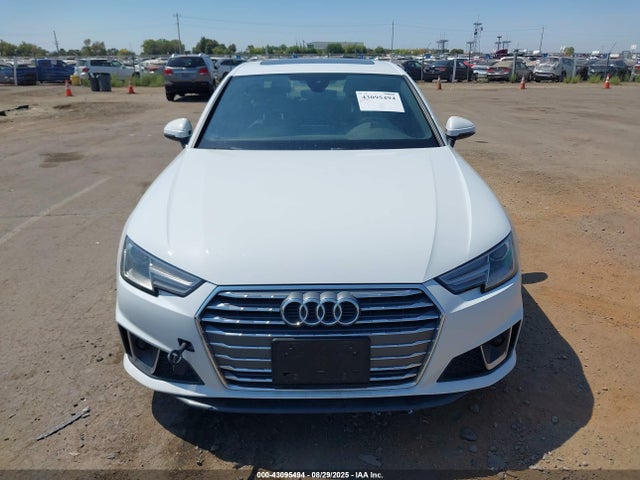 Audi A4 2019 WAUDNAF42KA035314 Image 12