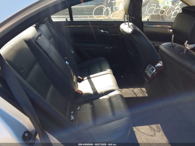 2010 MERCEDES-BENZ S 550 WDDNG8GB8AA349626 Photo 7