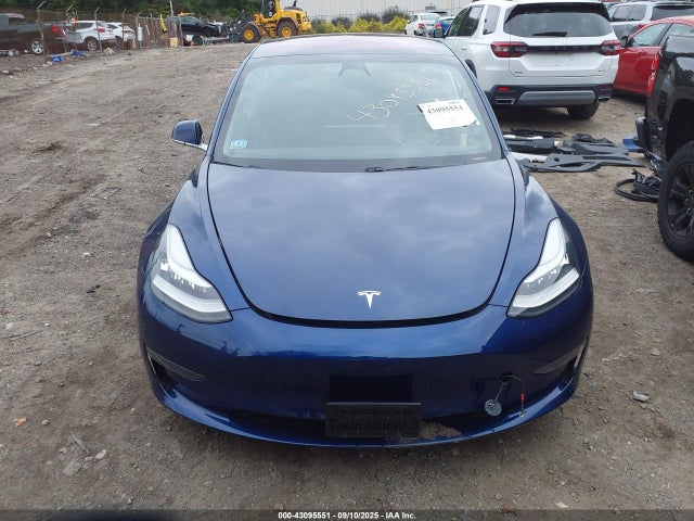 2018 TESLA MODEL 3 5YJ3E1EB9JF114967 Photo 9