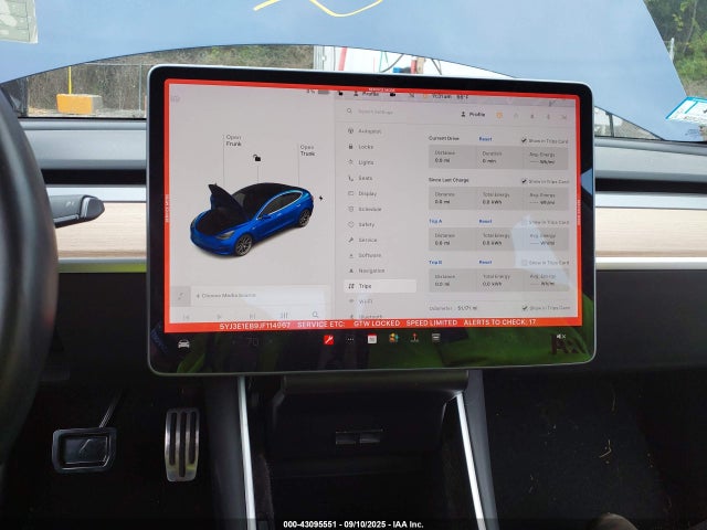 5YJ3E1EB9JF114967 Tesla 2018