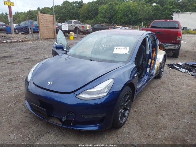 2018 TESLA MODEL 3 5YJ3E1EB9JF114967 Photo 1