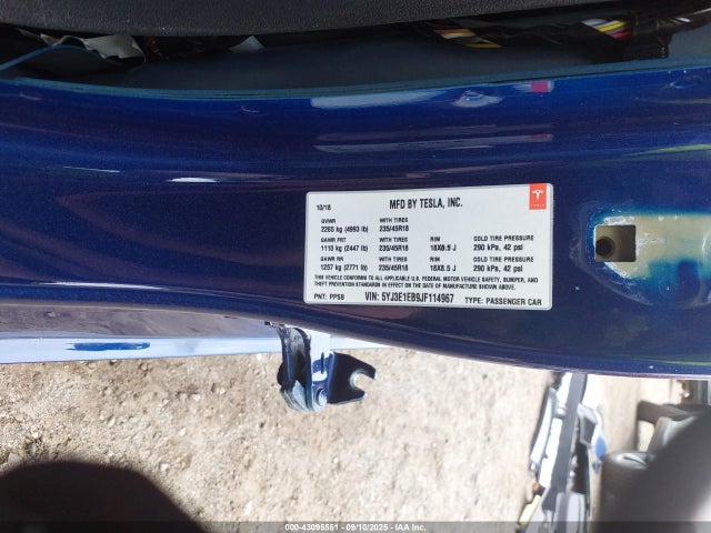 2018 TESLA MODEL 3 5YJ3E1EB9JF114967 Photo 8