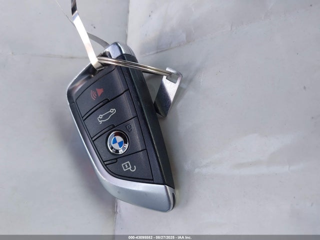 5UXKR0C50G0P34832 BMW X5