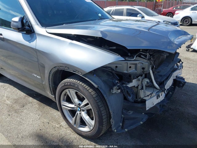 5UXKR0C50G0P34832 BMW X5
