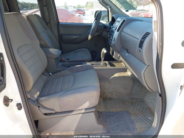 Nissan Frontier 2014 1N6BD0CT8EN769002 Image 5