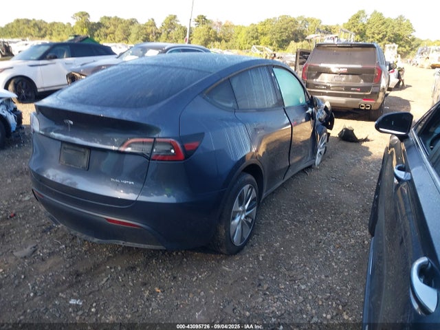 7SAYGDEE6PA098084 Tesla Model Y
