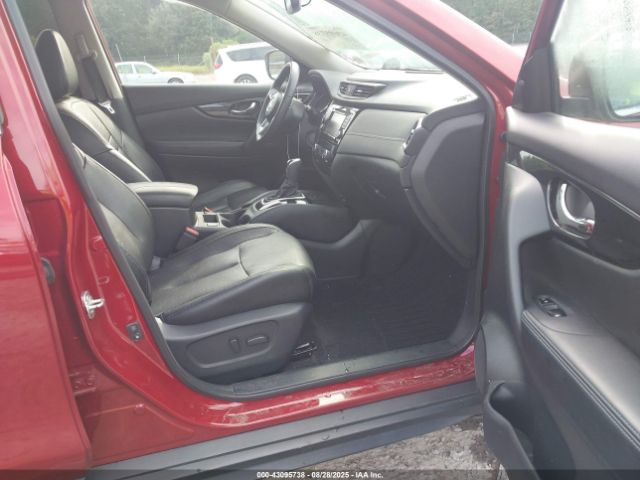 2020 NISSAN ROGUE 5N1AT2MV6LC706465 Photo 4