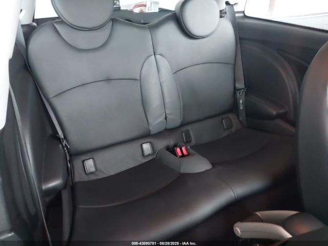 2007 MINI COOPER WMWMF33567TU61198 Photo 7