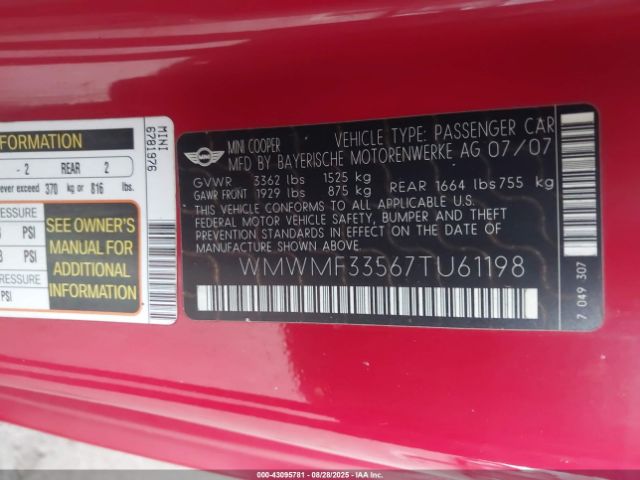 2007 MINI COOPER WMWMF33567TU61198 Photo 8