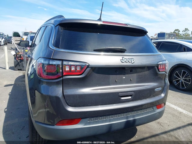 3C4NJCBB3NT155963 Jeep Compass