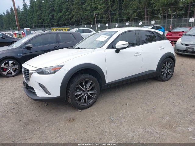 Mazda pe 2017 JM1DKFC79H0165662 Image 2
