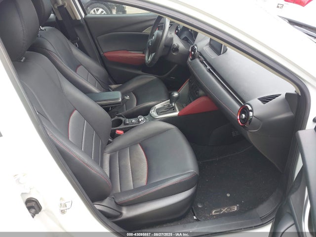 Mazda pe 2017 JM1DKFC79H0165662 Image 5