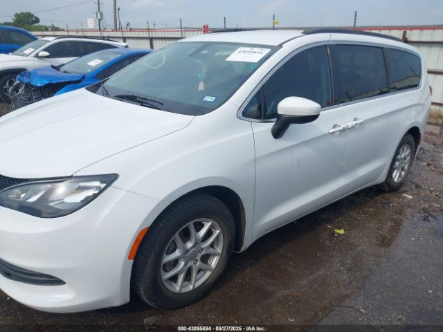 2020 CHRYSLER VOYAGER 2C4RC1DG7LR144635 Photo 1