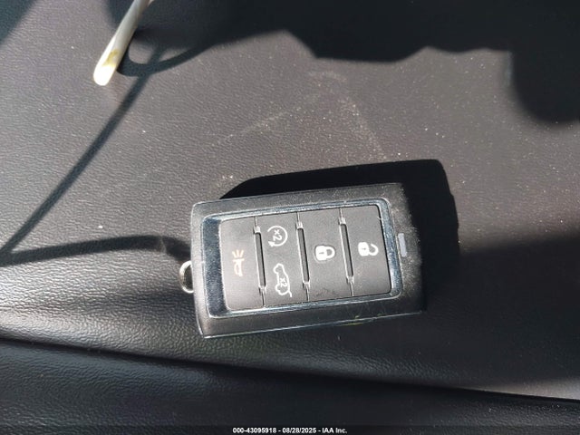 1C4RJHBG6PC560045 Jeep Grand Cherokee