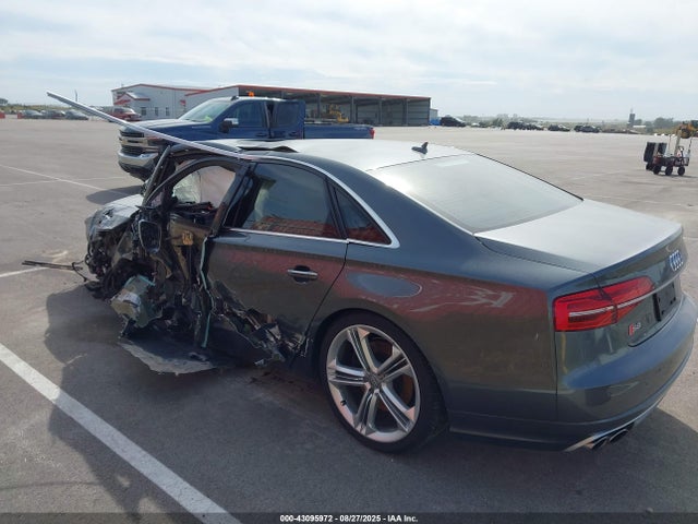 Audi S8 2015 WAUK2AFD2FN016342 Image 13