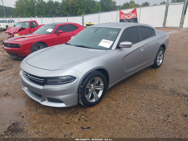 2C3CDXBG5FH900244 Dodge 2015