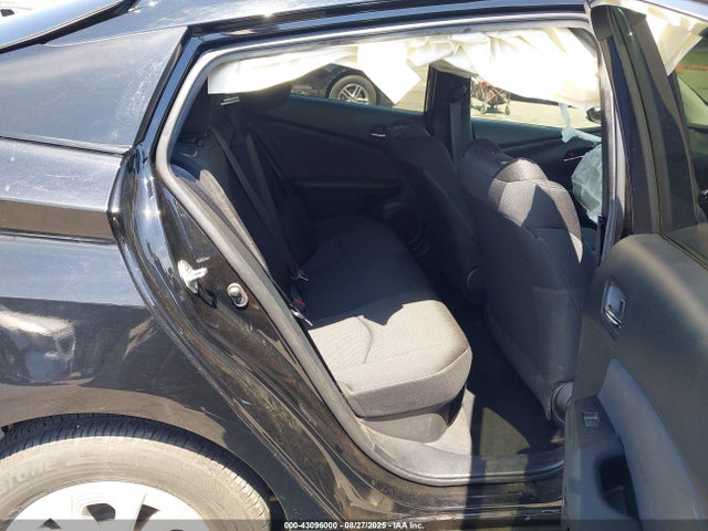 JTDKAMFU9N3188756 Toyota 2zr-fxe,1nm
