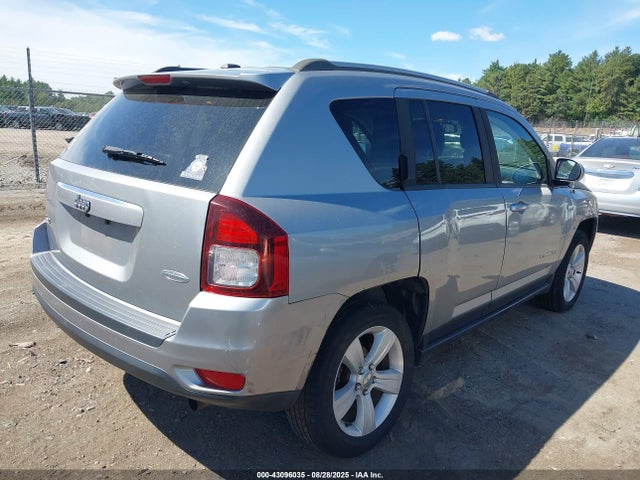 Jeep 2016 2016 1C4NJDEB9GD685316 Image 4