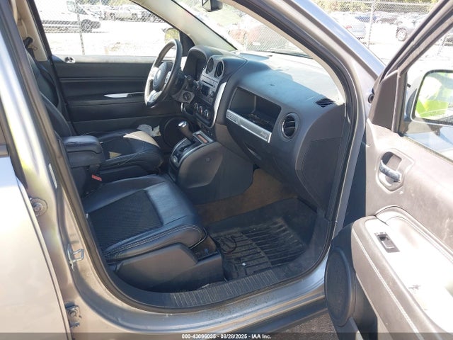 Jeep 2016 2016 1C4NJDEB9GD685316 Image 5