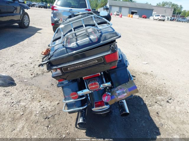 2007 HARLEY-DAVIDSON FLHTCUI 1HD1FC4177Y674499 Photo 5