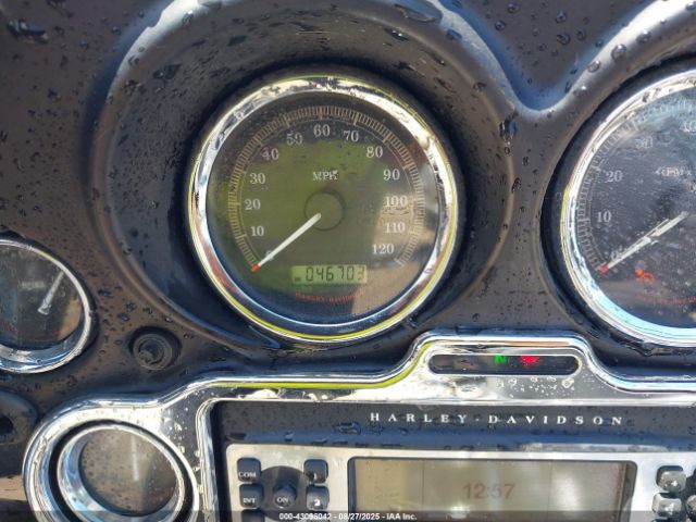 2007 HARLEY-DAVIDSON FLHTCUI 1HD1FC4177Y674499 Photo 6