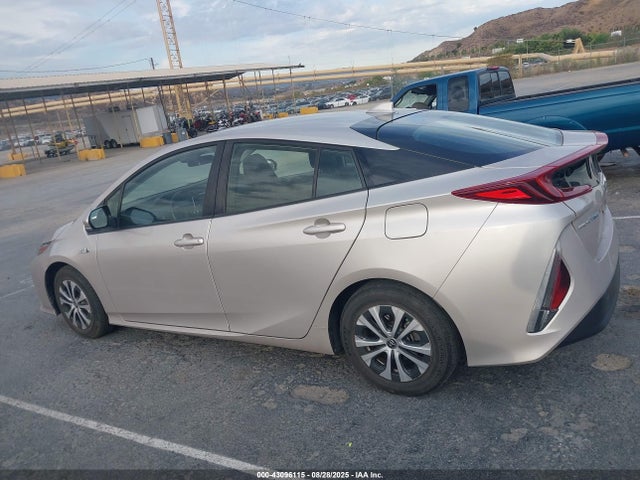 JTDKAMFP1M3173662 Toyota 2zr-fxe, 1nm+1sm