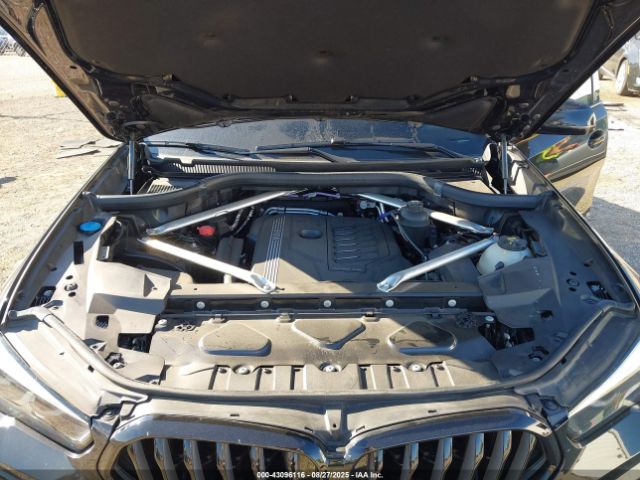 2023 BMW X6 5UXCY6C09P9P42776 Photo 9