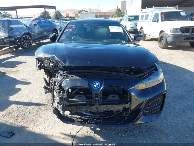 BMW 2024 2024 WBY33AW09RFT41259 Image 12