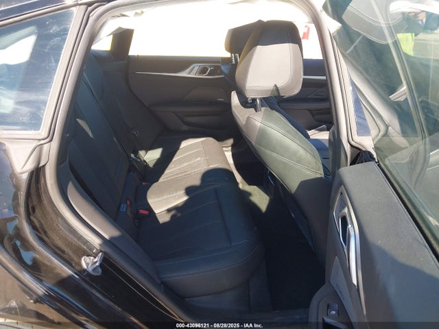 BMW 2024 2024 WBY33AW09RFT41259 Image 8