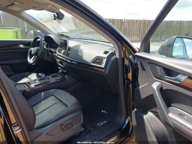 2019 AUDI Q5 WA1BNAFY8K2079058 Photo 4