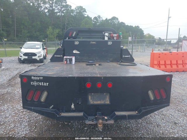Ford F-350 Chassis Xl 2019 1FD8W3HT9KEE99304 Image 15