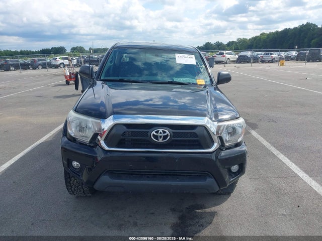 Toyota Tacoma Base V6 2015 3TMLU4EN7FM177129 Image 12