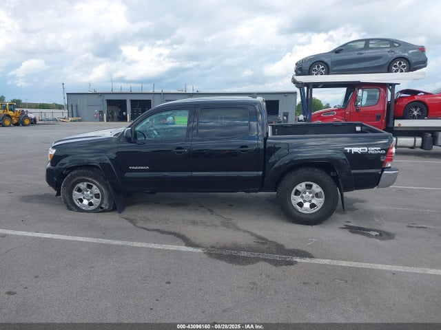 Toyota Tacoma Base V6 2015 3TMLU4EN7FM177129 Image 14