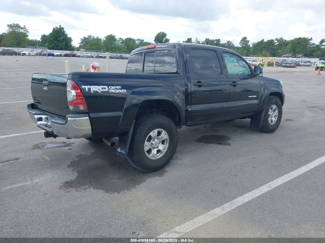 Toyota Tacoma Base V6 2015 3TMLU4EN7FM177129 Image 4
