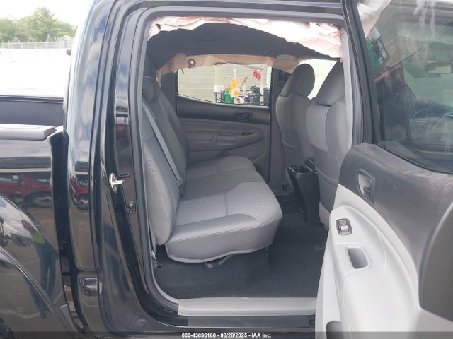 Toyota Tacoma Base V6 2015 3TMLU4EN7FM177129 Image 8