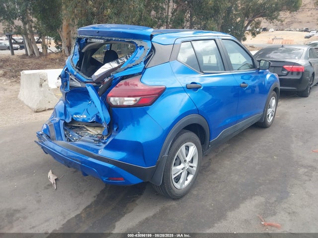 Nissan 2022 2022 3N1CP5BV5NL485568 Image 4