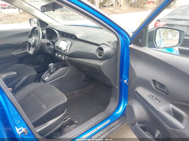 Nissan 2022 2022 3N1CP5BV5NL485568 Image 5