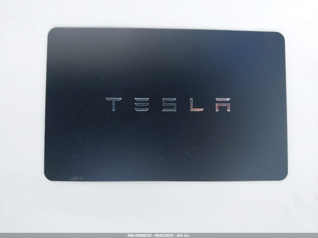 2024 TESLA MODEL Y 7SAYGDEE9RA254184 Photo 10