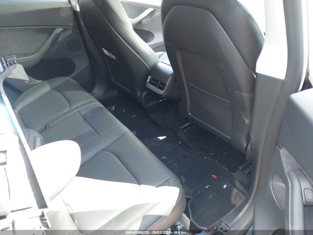 2024 TESLA MODEL Y 7SAYGDEE9RA254184 Photo 7