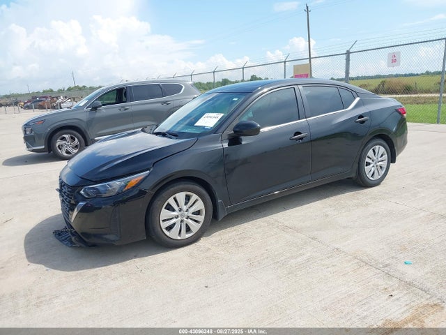 Nissan 2024 2024 3N1AB8BV4RY317064 Image 2