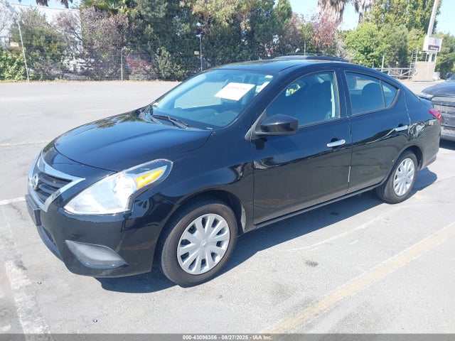 3N1CN7AP4FL883649 Nissan Versa