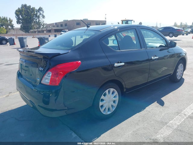 3N1CN7AP4FL883649 Nissan Versa